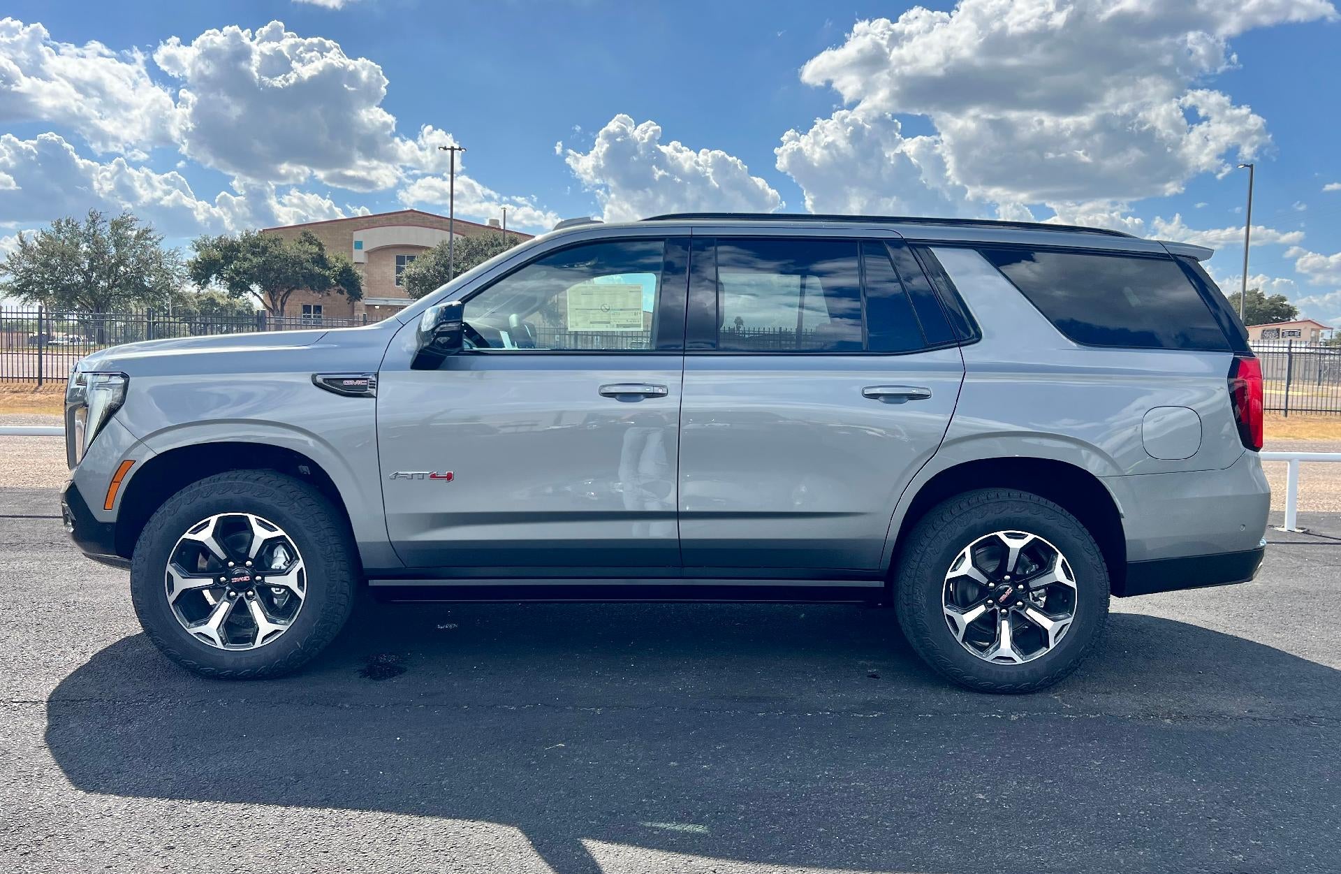 2026 GMC Yukon AT4