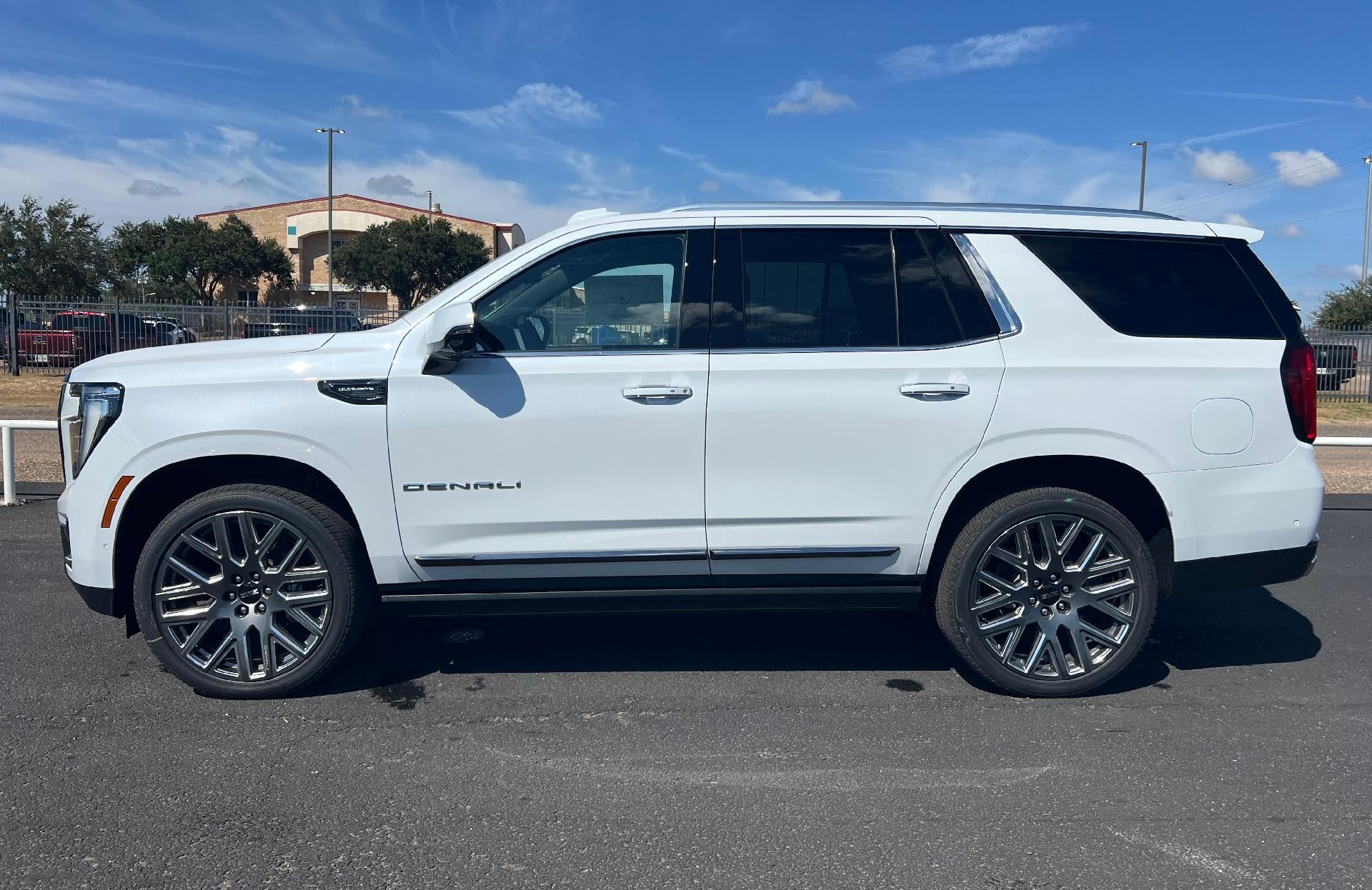 2026 GMC Yukon Denali Ultimate