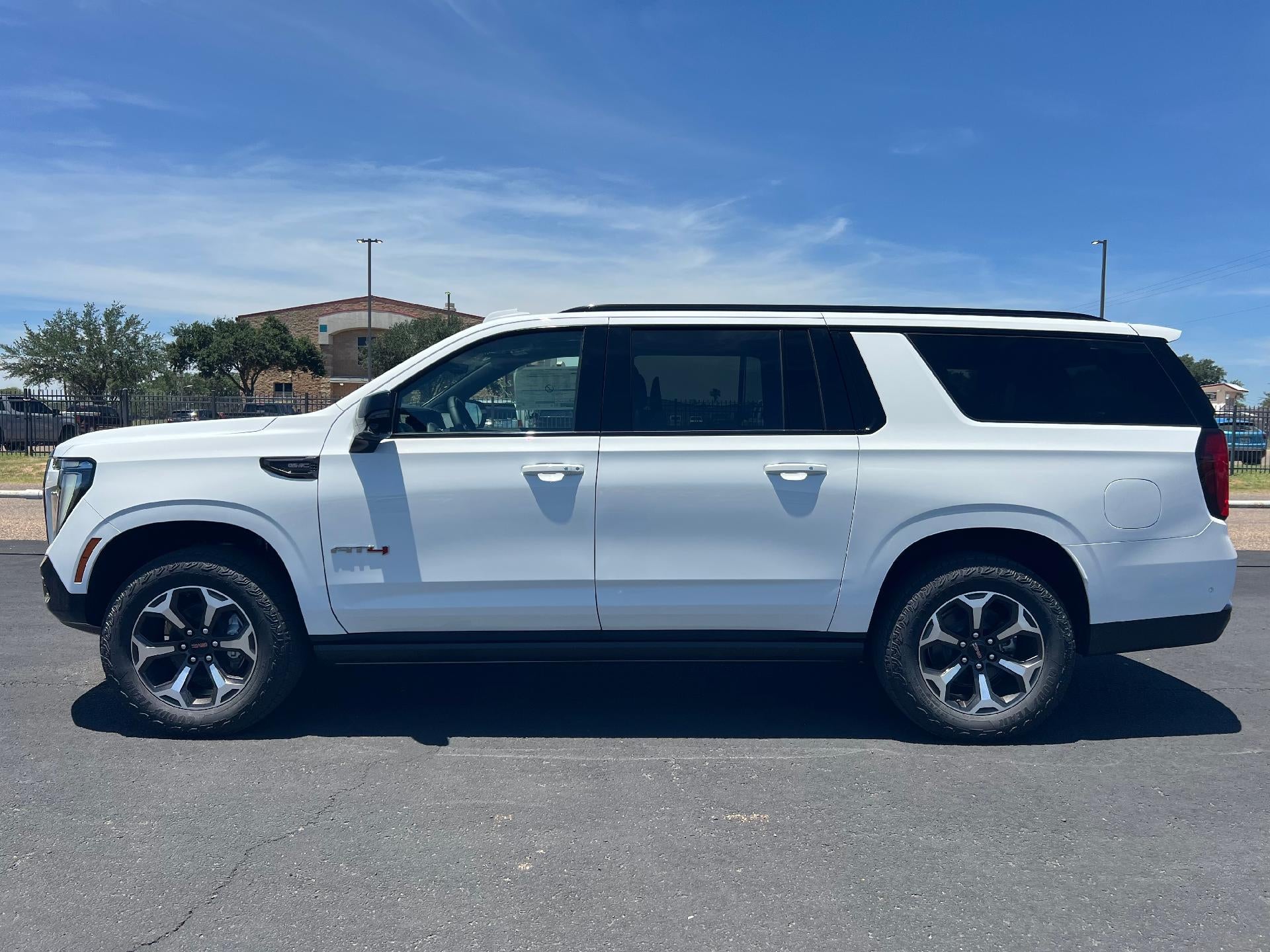 2026 GMC Yukon XL AT4 Ultimate