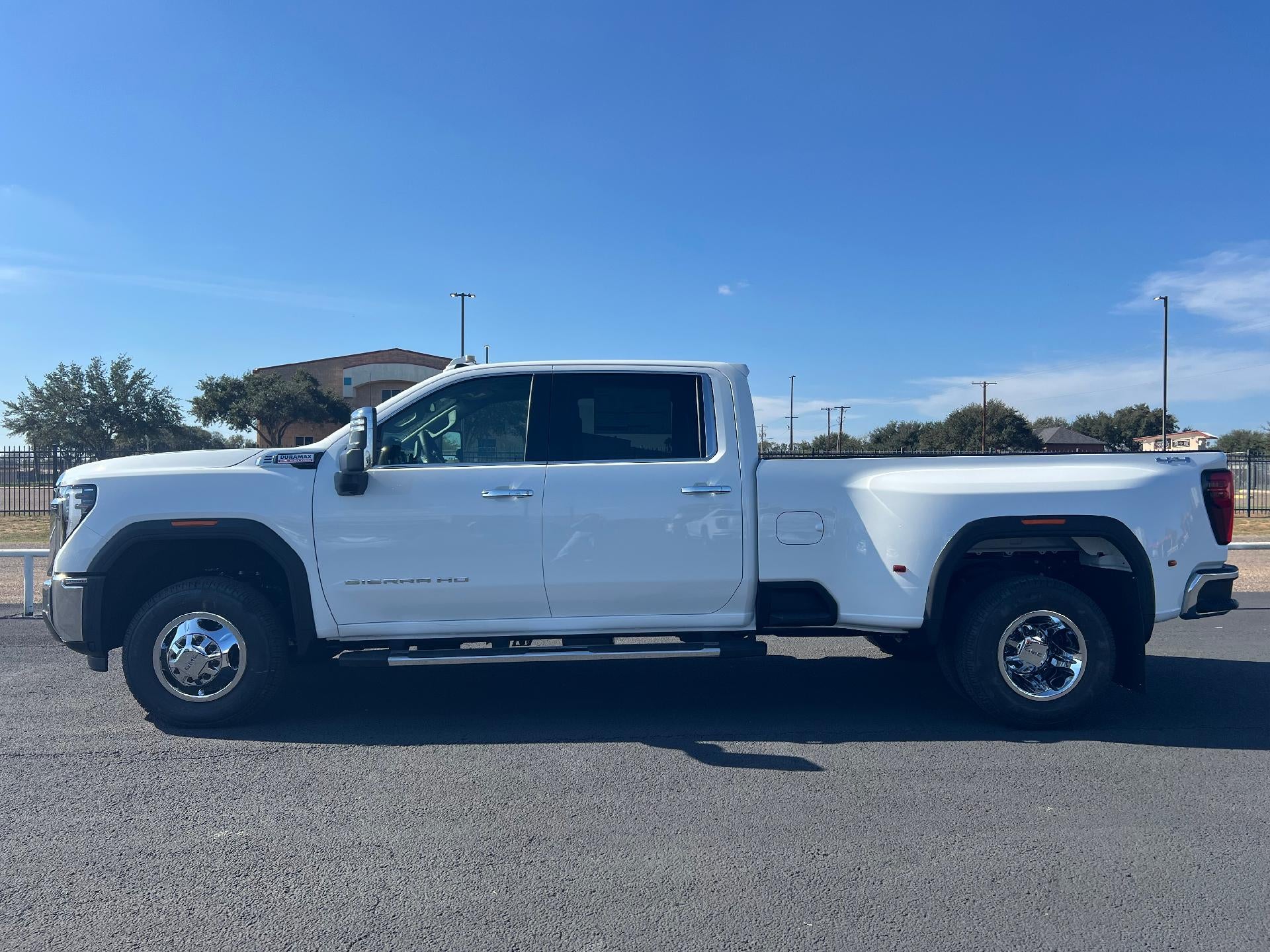 2026 GMC Sierra 3500 HD SLT DRW