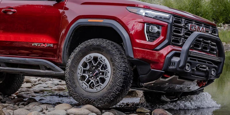 2026 GMC Canyon performance features
